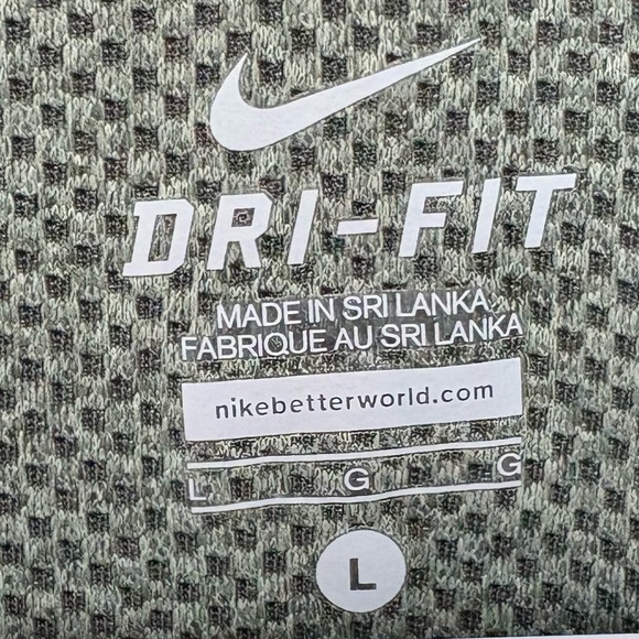 Nike | Long Sleeve Aero React Running Shirt - Dark Green ; Womens L - Picture 6 of 7